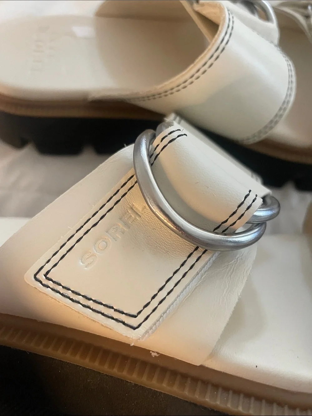 Sorel Cream Double-Strap Buckle leather, chunky Sandals - Picture 11 of 13